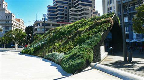 Famous Vertical Gardens in Different Countries