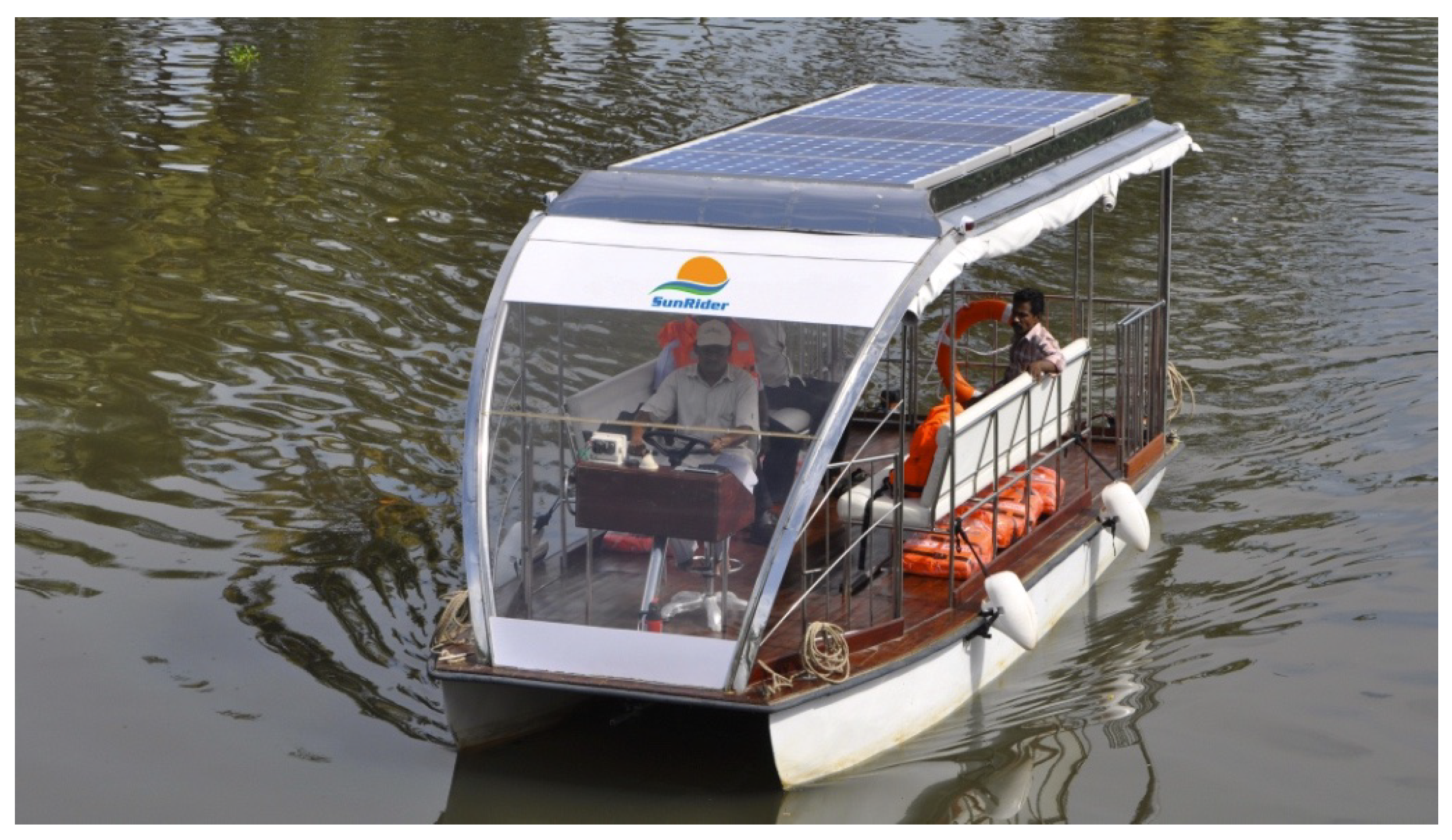 The Growing Trend of Solar-Powered Electric Boats