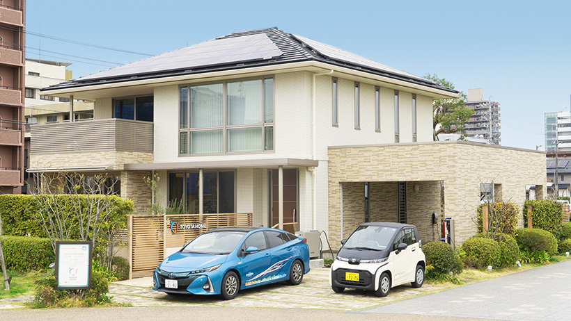 The Intersection of Eco Vehicles and Smart Homes