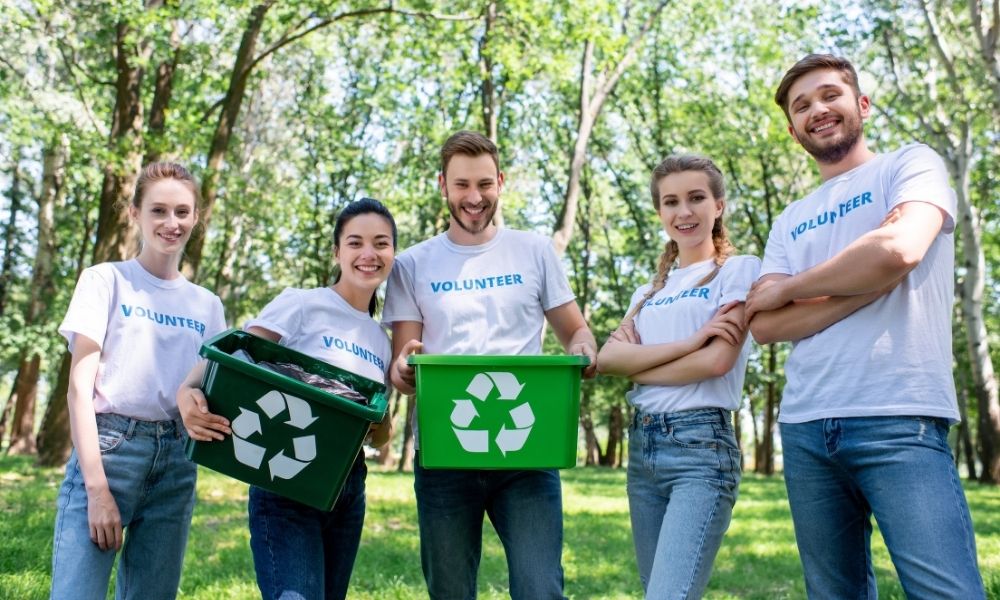 The Social Benefits of Community Recycling Programs